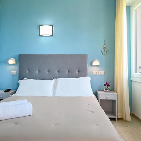 Amadei Promenade Otel Pesaro