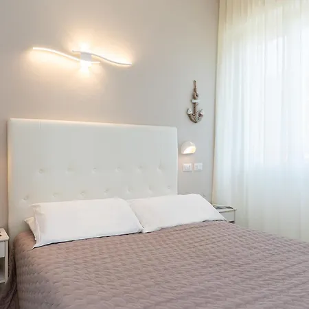 Amadei Hotel Promenade Pesaro