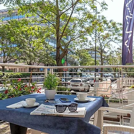 Amadei Hotel Promenade 3* Pesaro