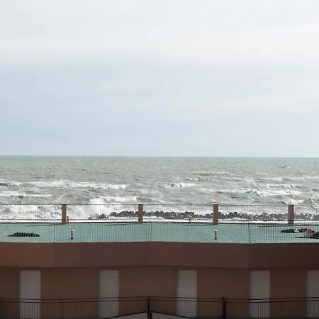 Amadei Promenade Otel Pesaro